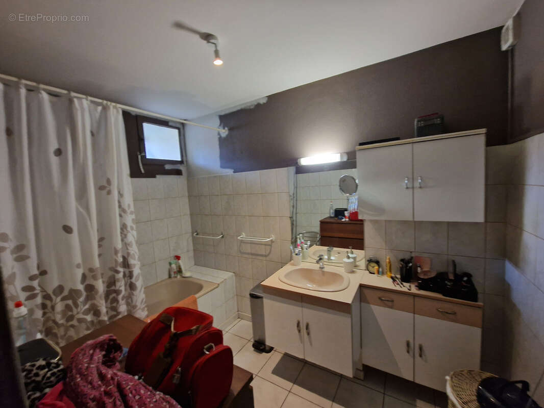 Maison à DIEULEFIT