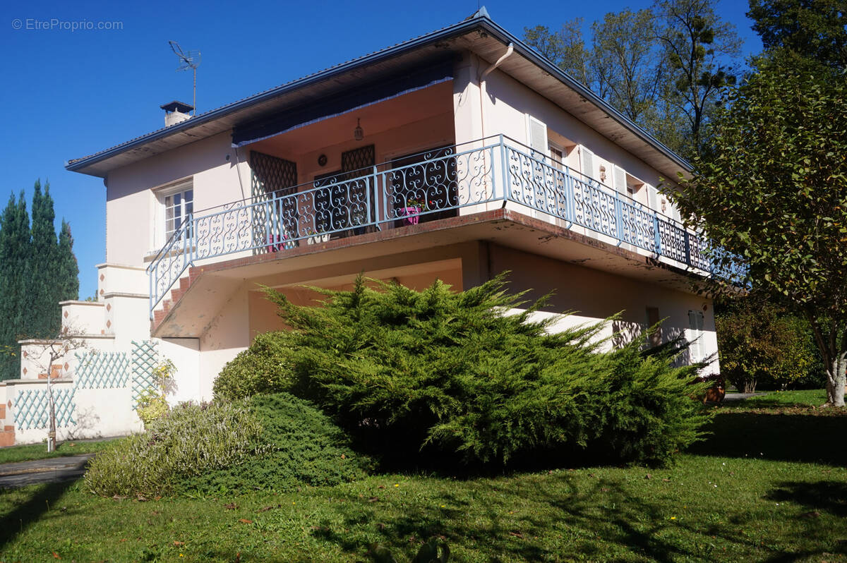 Maison à TARBES