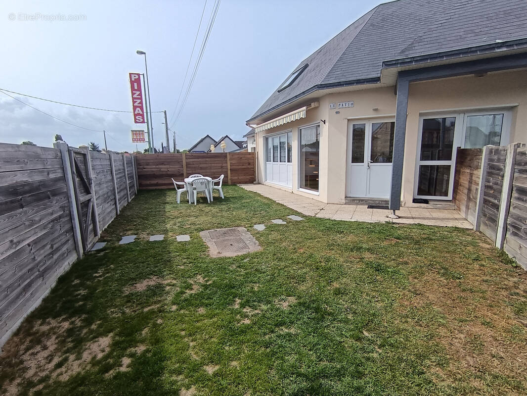 Maison à SAINT-PAIR-SUR-MER