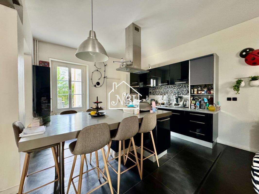 Maison à LAVAL
