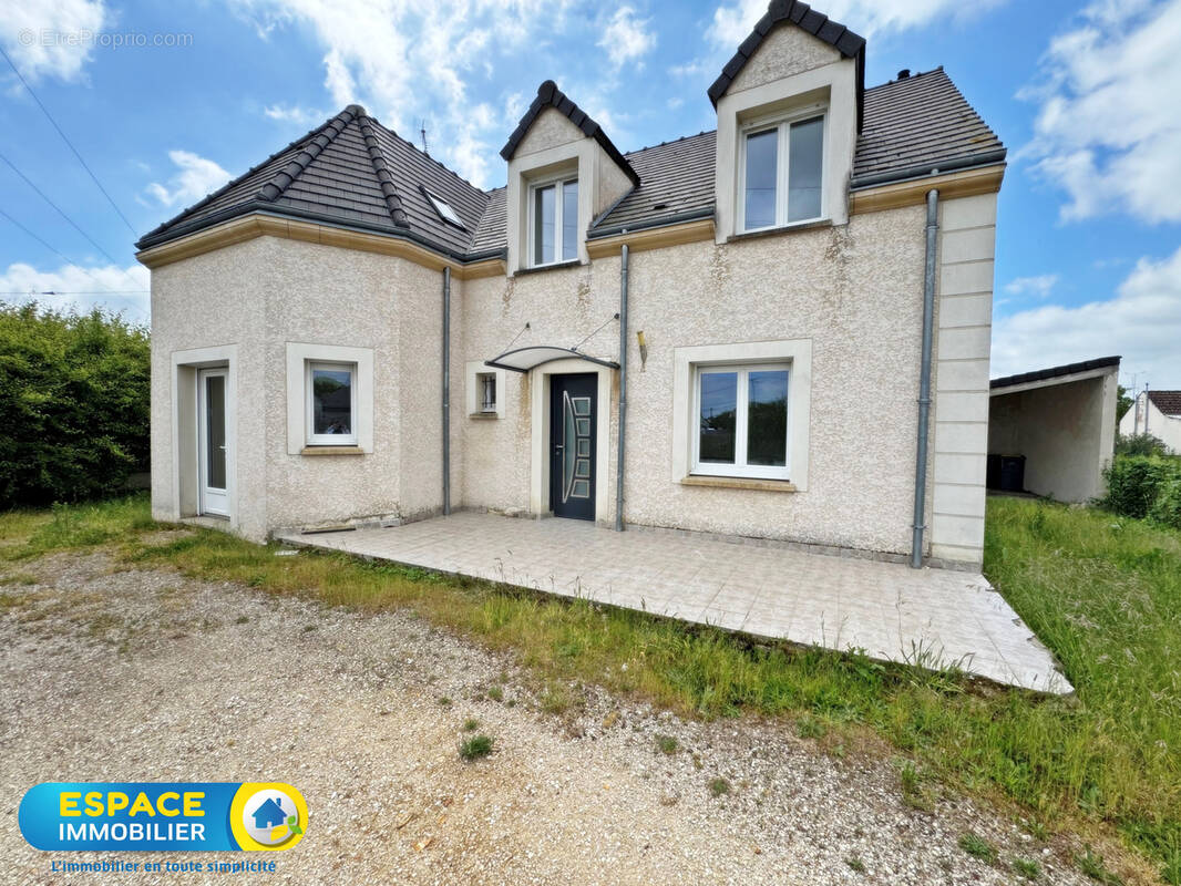 Maison à CHATEAUNEUF-SUR-LOIRE