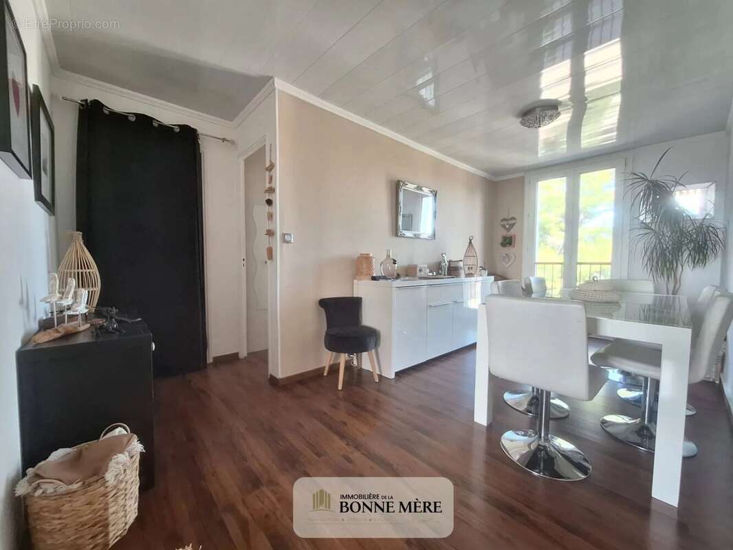 Appartement à MARSEILLE-13E