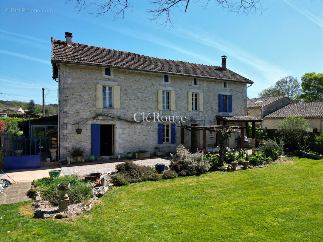 Maison à SAINTE-FOY-LA-GRANDE