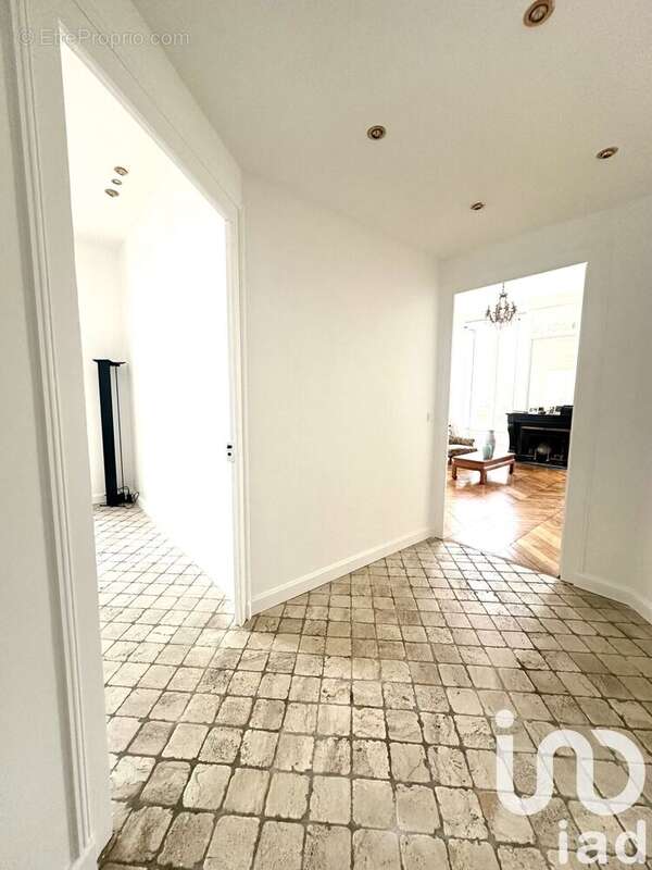 Photo 8 - Appartement à CHAZAY-D&#039;AZERGUES