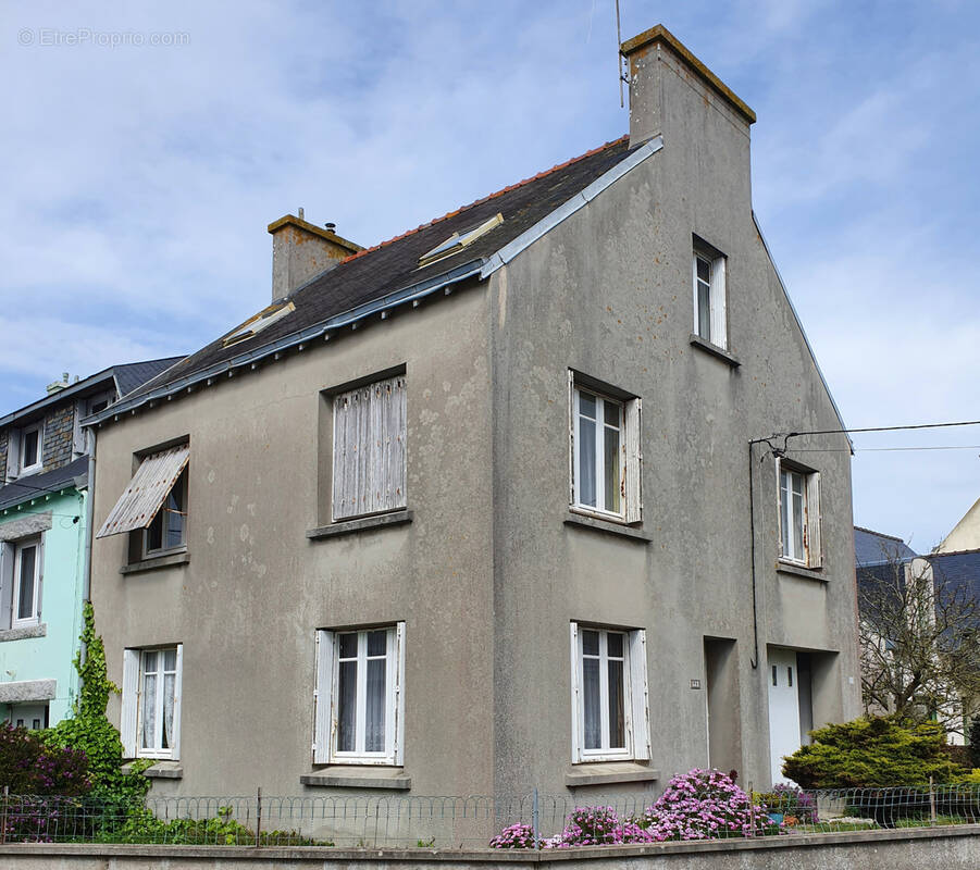 Maison à GUILVINEC