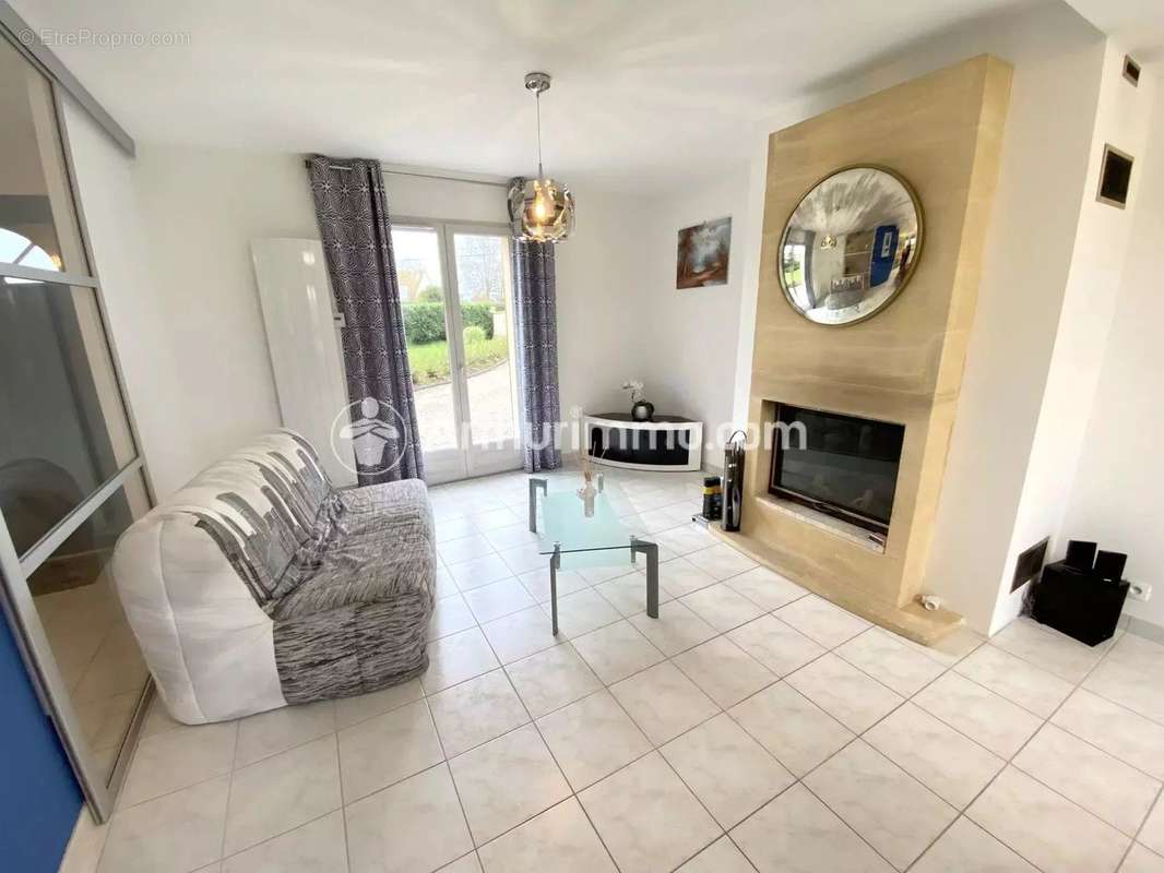 Maison à PONT-L&#039;EVEQUE