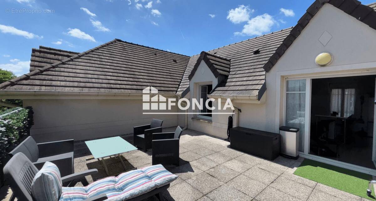 Appartement à PERSAN