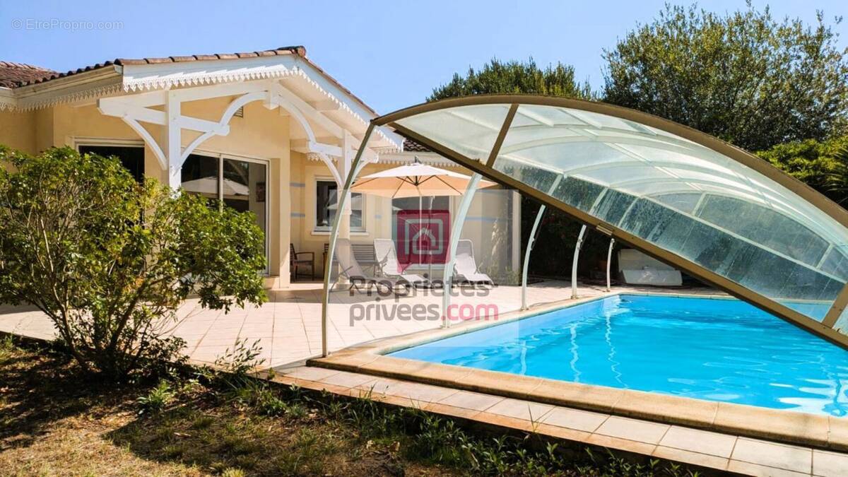 Maison à SANGUINET