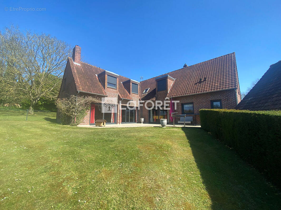 Maison à HESDIN