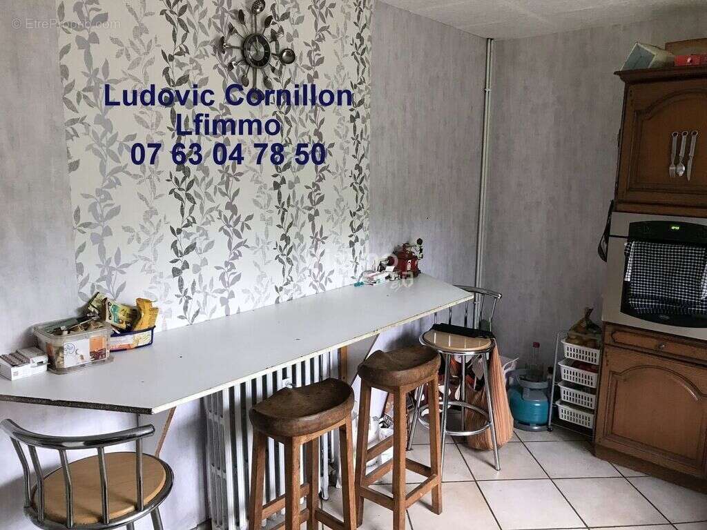 Maison à CHATEAU-CHERVIX