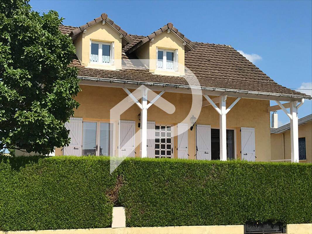 Maison à MONTCEAU-LES-MINES
