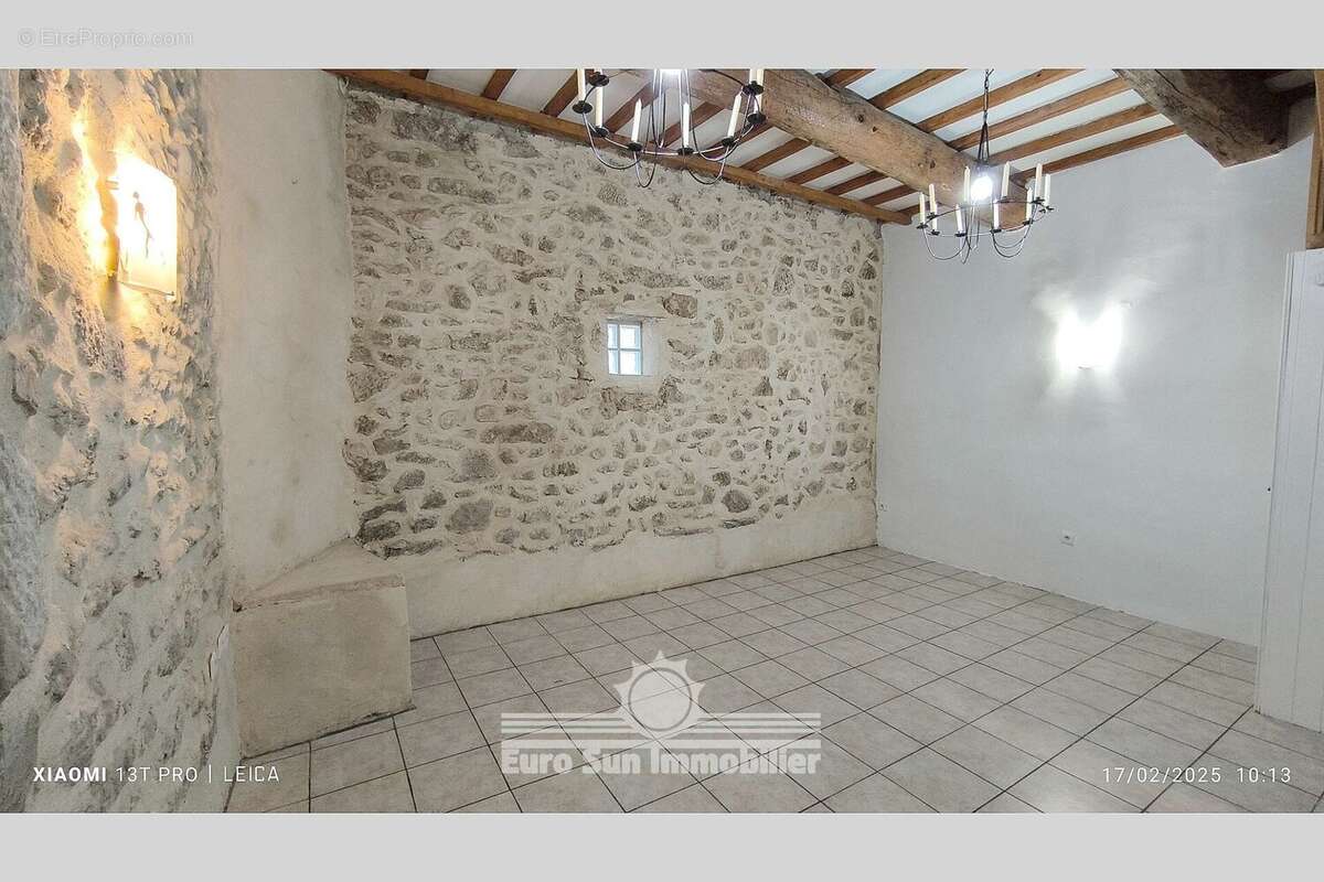 Maison à LESPIGNAN