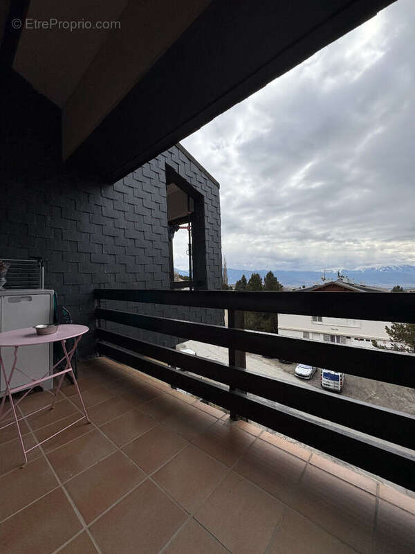 Appartement à FONT-ROMEU-ODEILLO-VIA