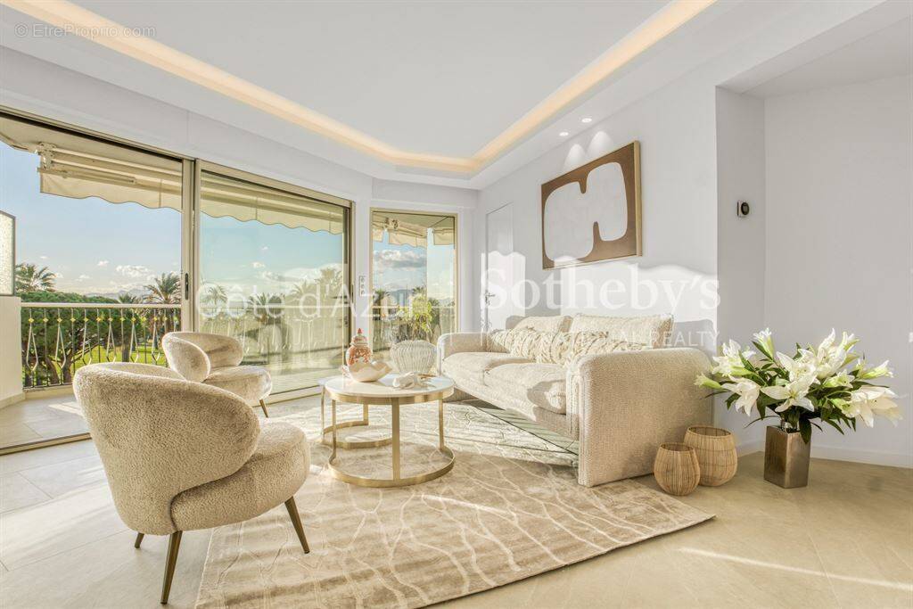 Appartement à CANNES