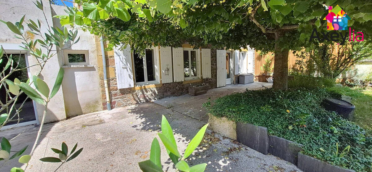 Maison à CHAUFFAILLES
