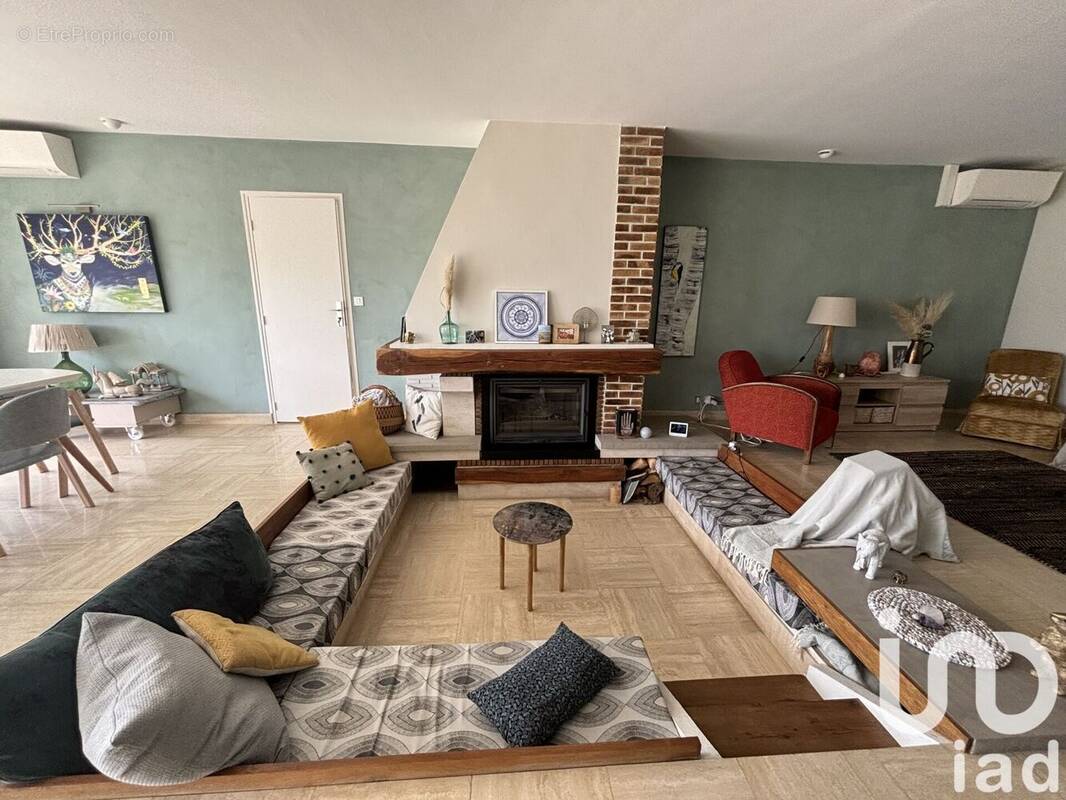 Photo 1 - Maison à AMBARES-ET-LAGRAVE
