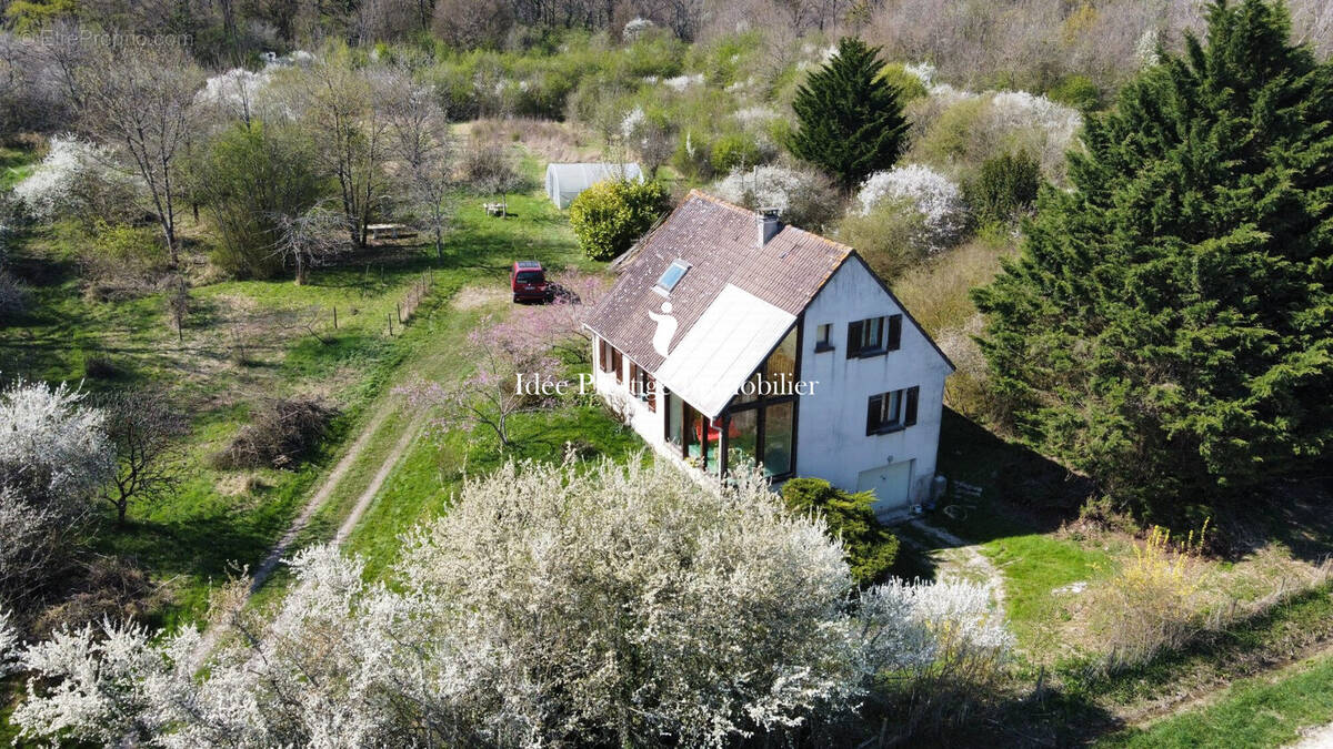 Maison à MORMANT
