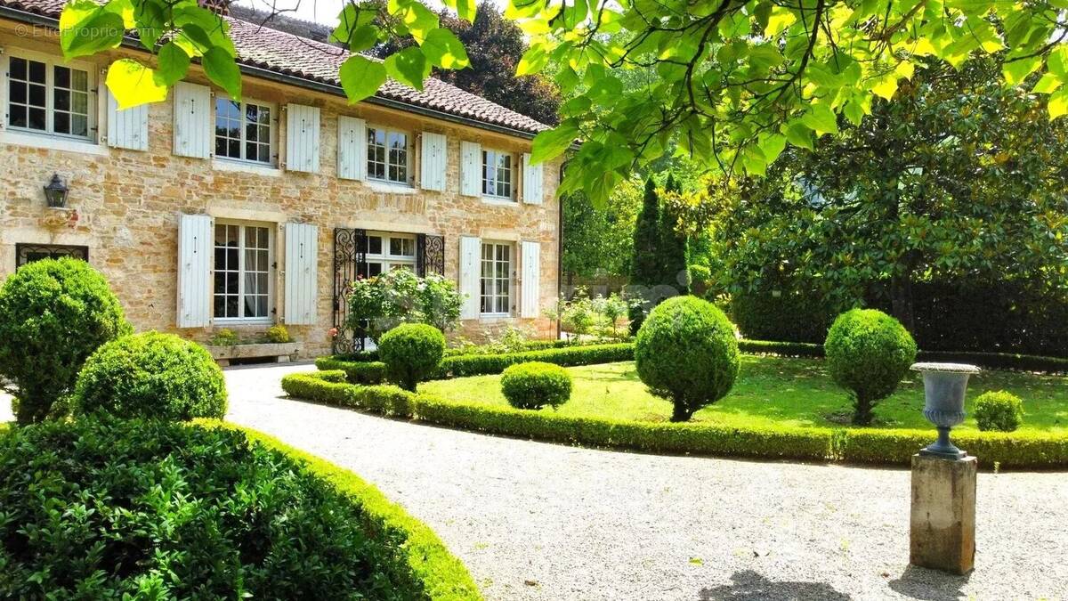Maison à CUISEAUX