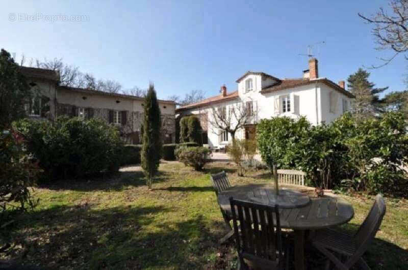 Maison à GRAULHET