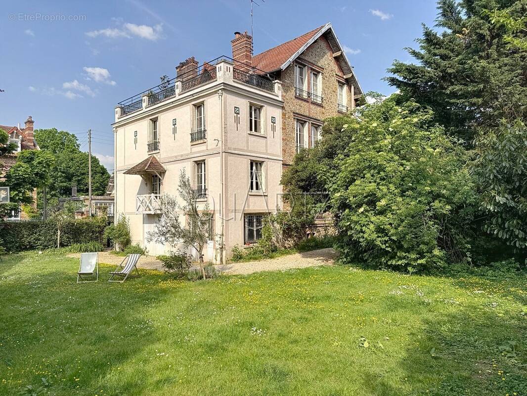 Maison à LE CHESNAY