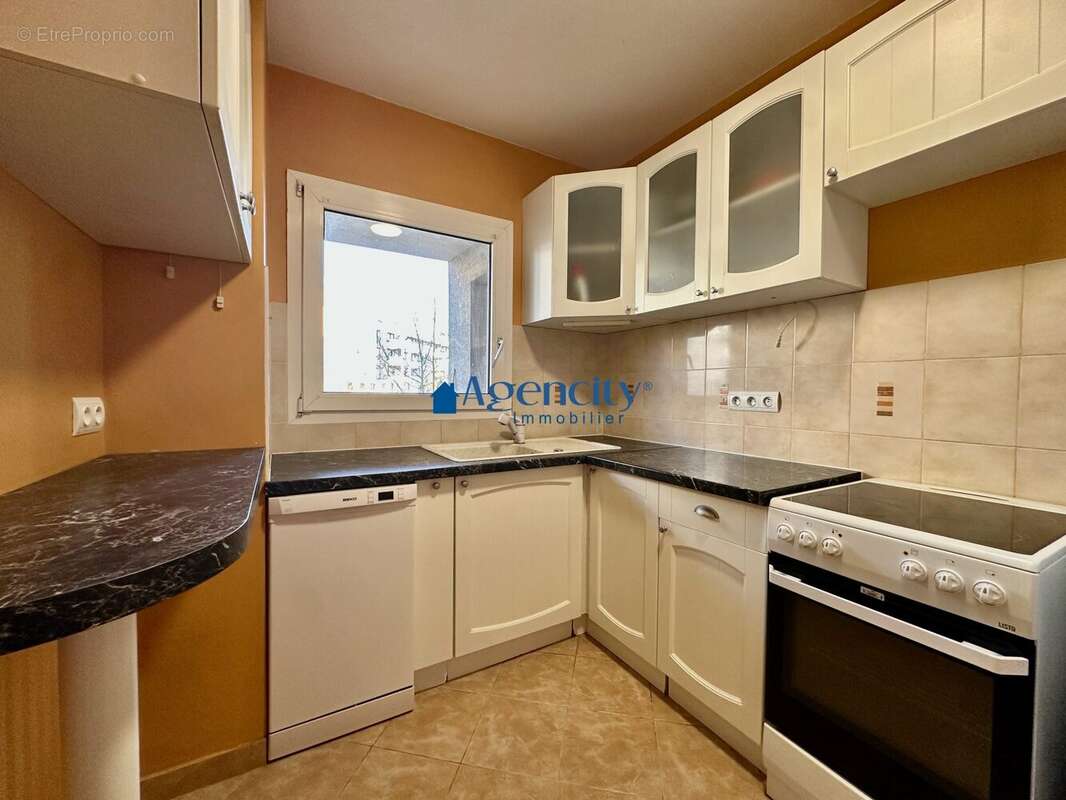 Appartement à TORCY