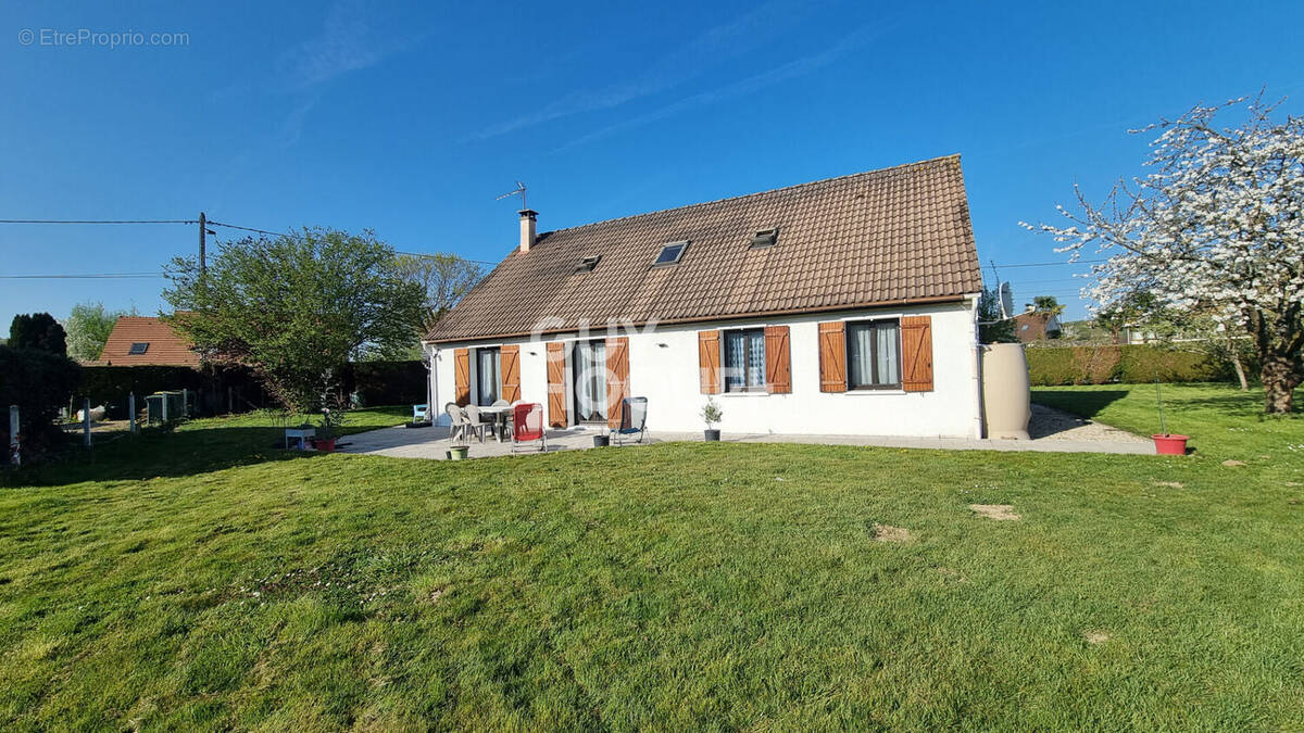Maison à ACQUIGNY
