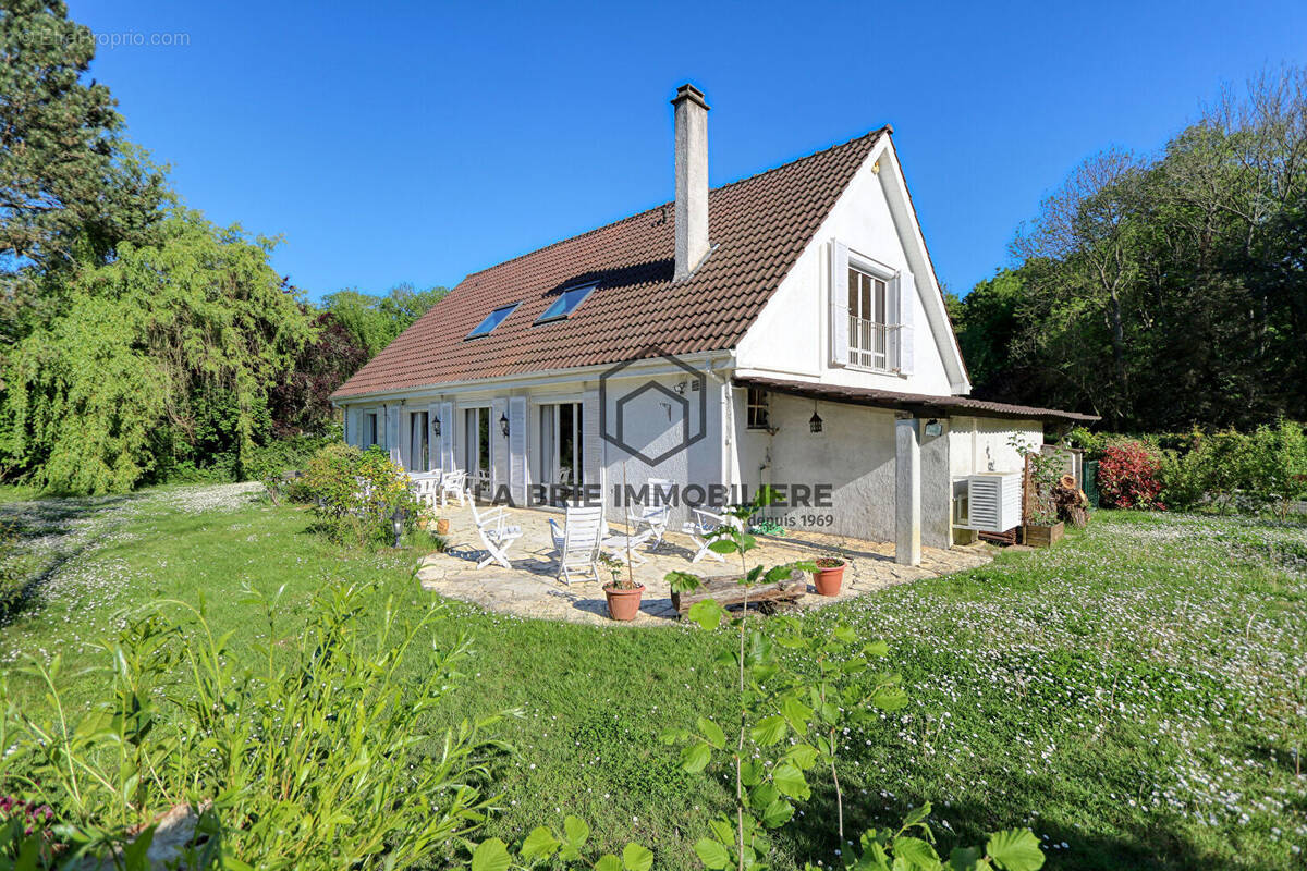 Maison à SANTENY