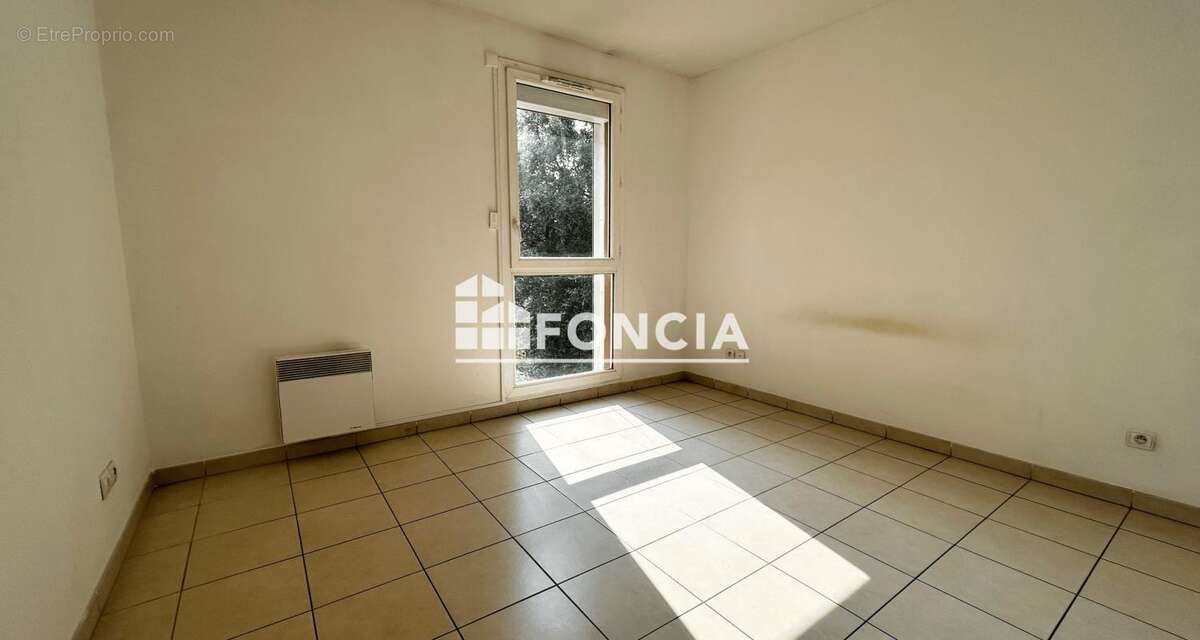 Appartement à MARSEILLE-12E