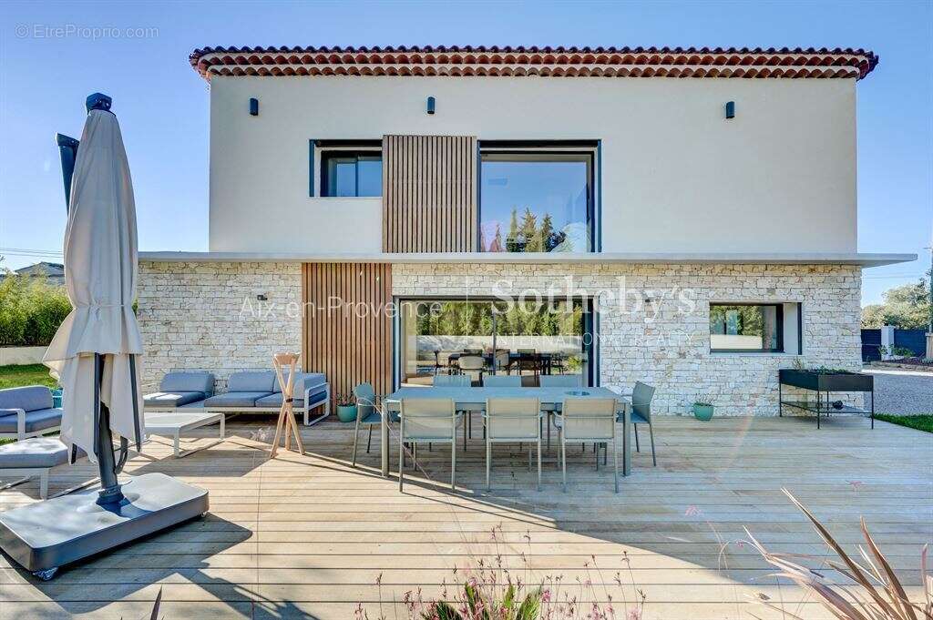 Maison à AIX-EN-PROVENCE