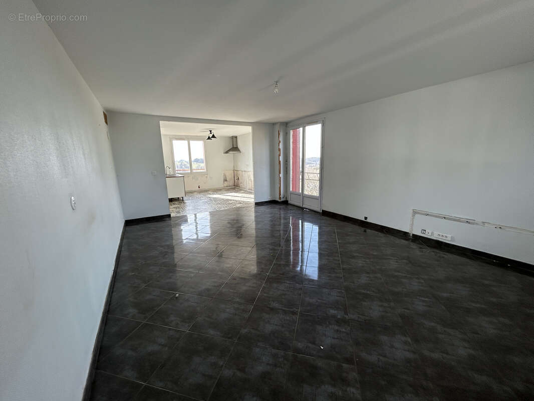 Appartement à SEILHAC