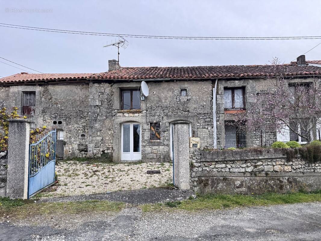 Maison à NERSAC