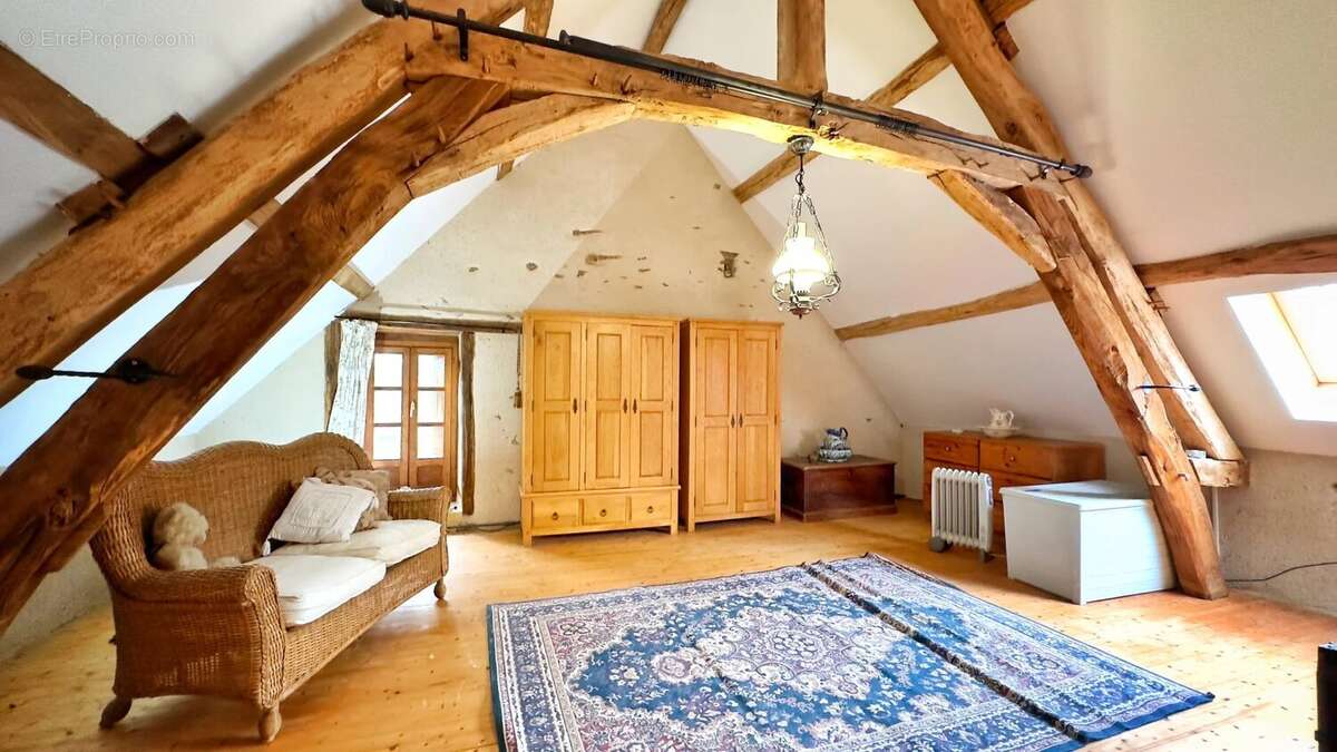 Maison à CHATEAUMEILLANT