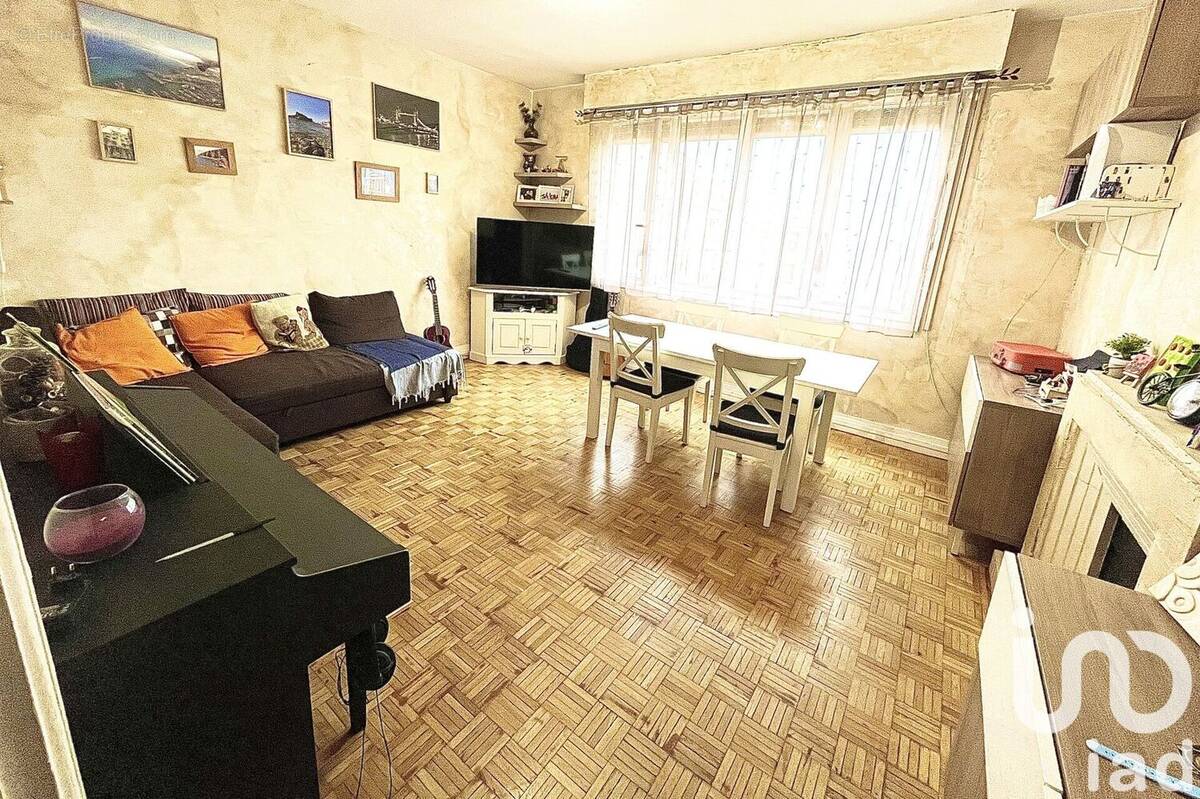 Photo 1 - Appartement à ARGENTEUIL