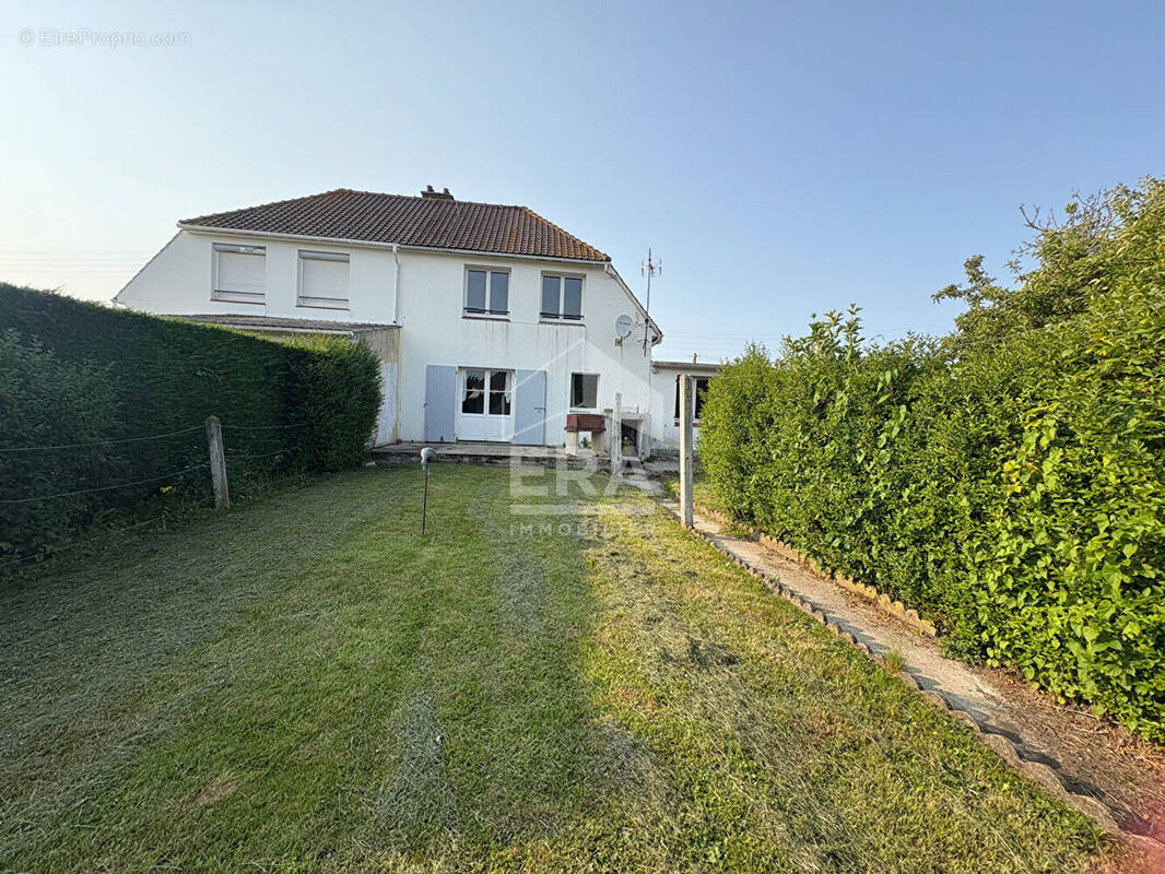 Maison à CONDETTE