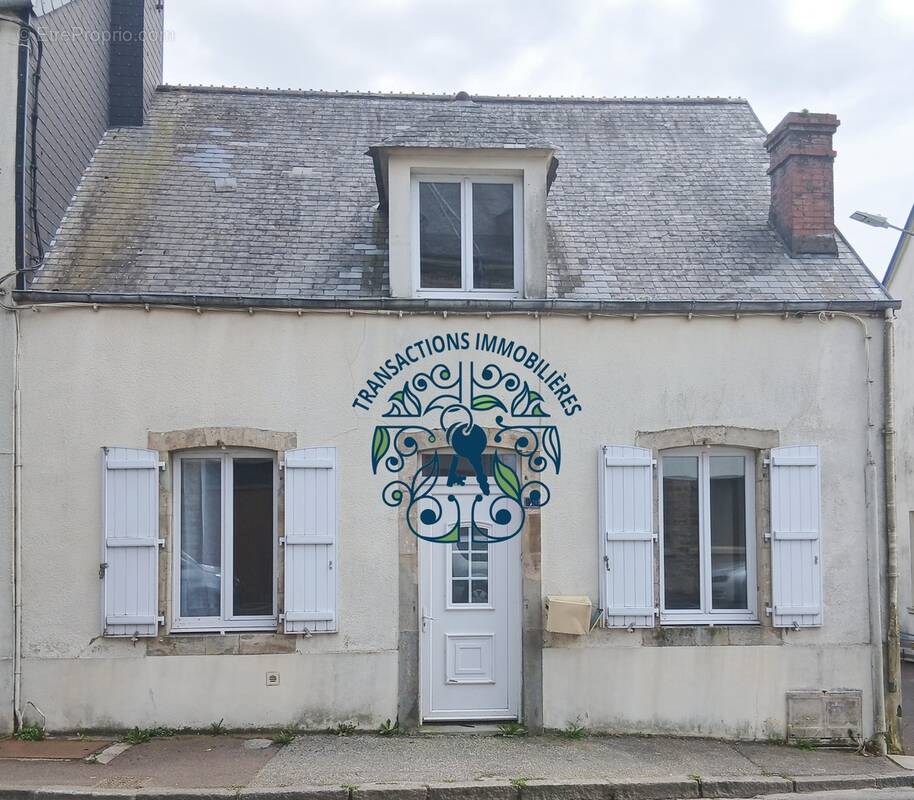Maison à SAINT-SAUVEUR-LE-VICOMTE