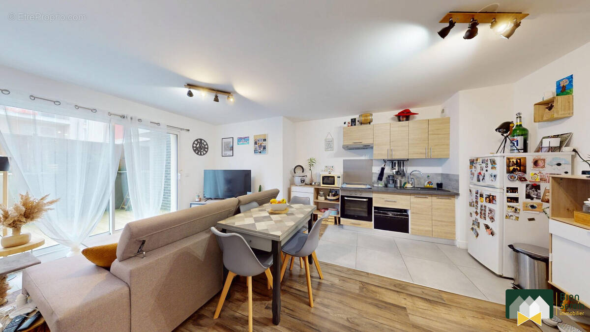 Appartement à LUCE