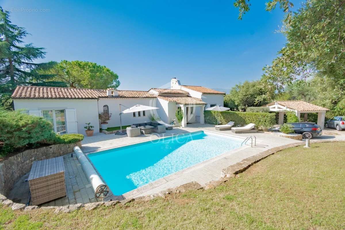 Maison à BIOT