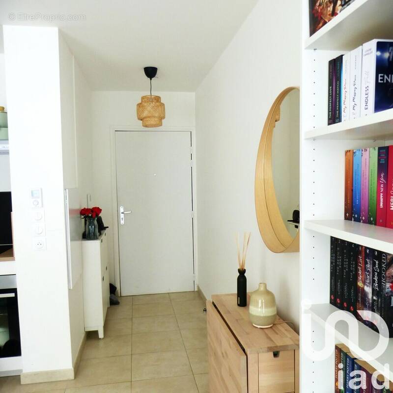 Photo 1 - Appartement à COMBS-LA-VILLE