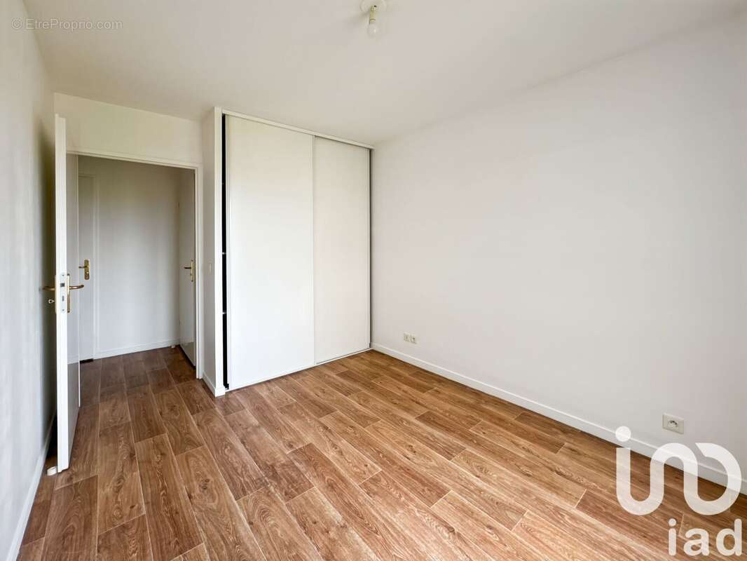 Photo 9 - Appartement à COMBS-LA-VILLE