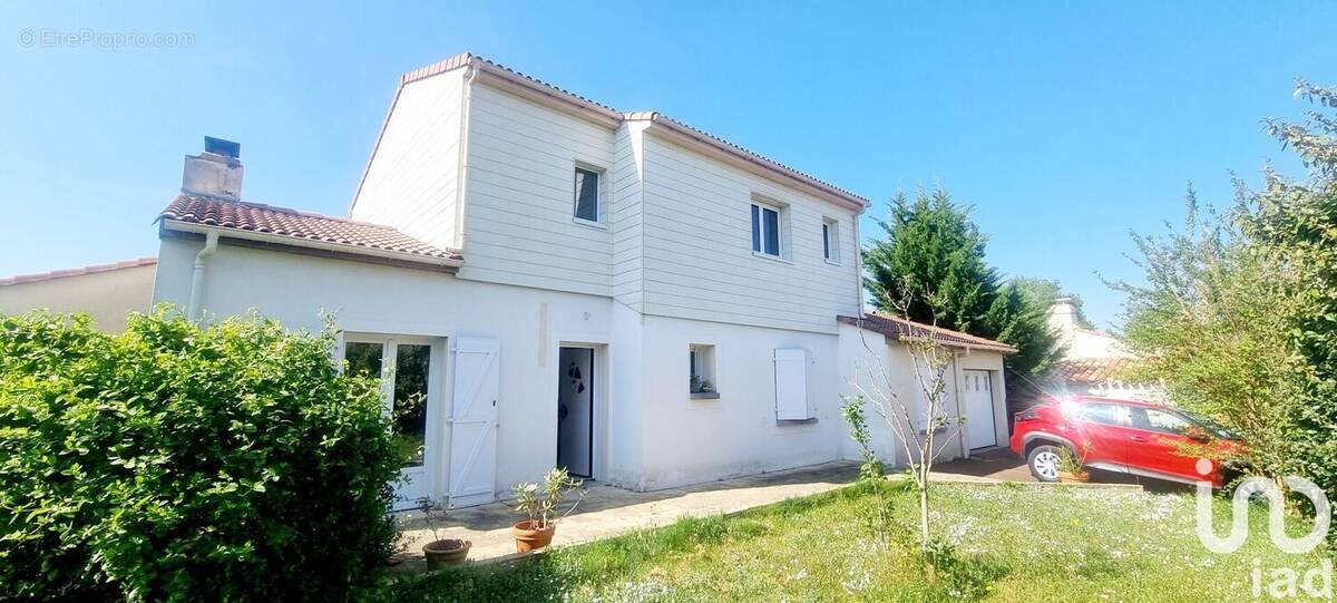 Photo 1 - Maison à HAUTE-GOULAINE