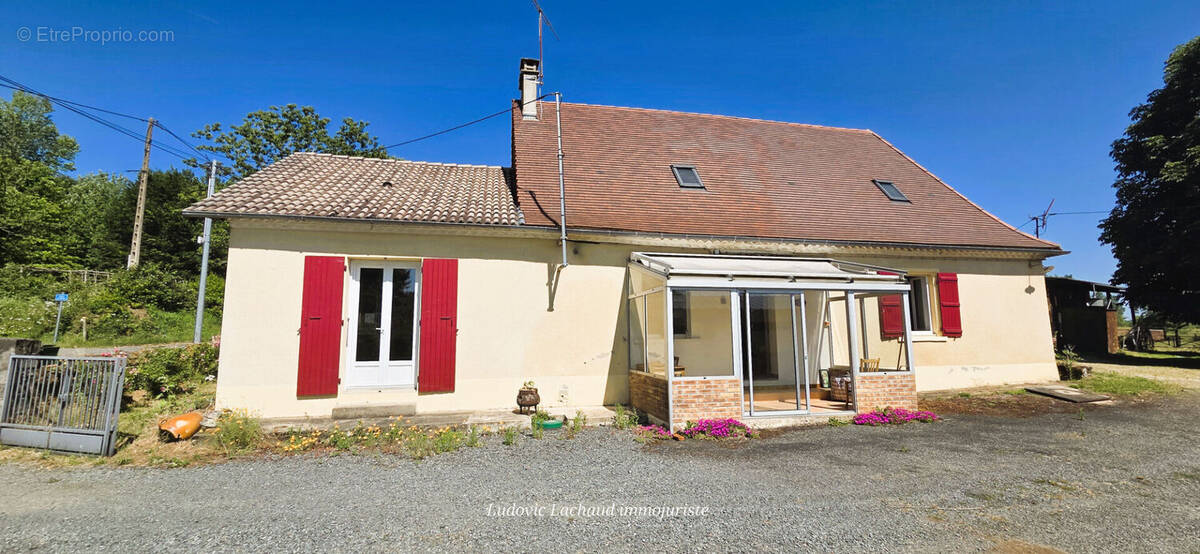 Maison à SAVIGNAC-LEDRIER