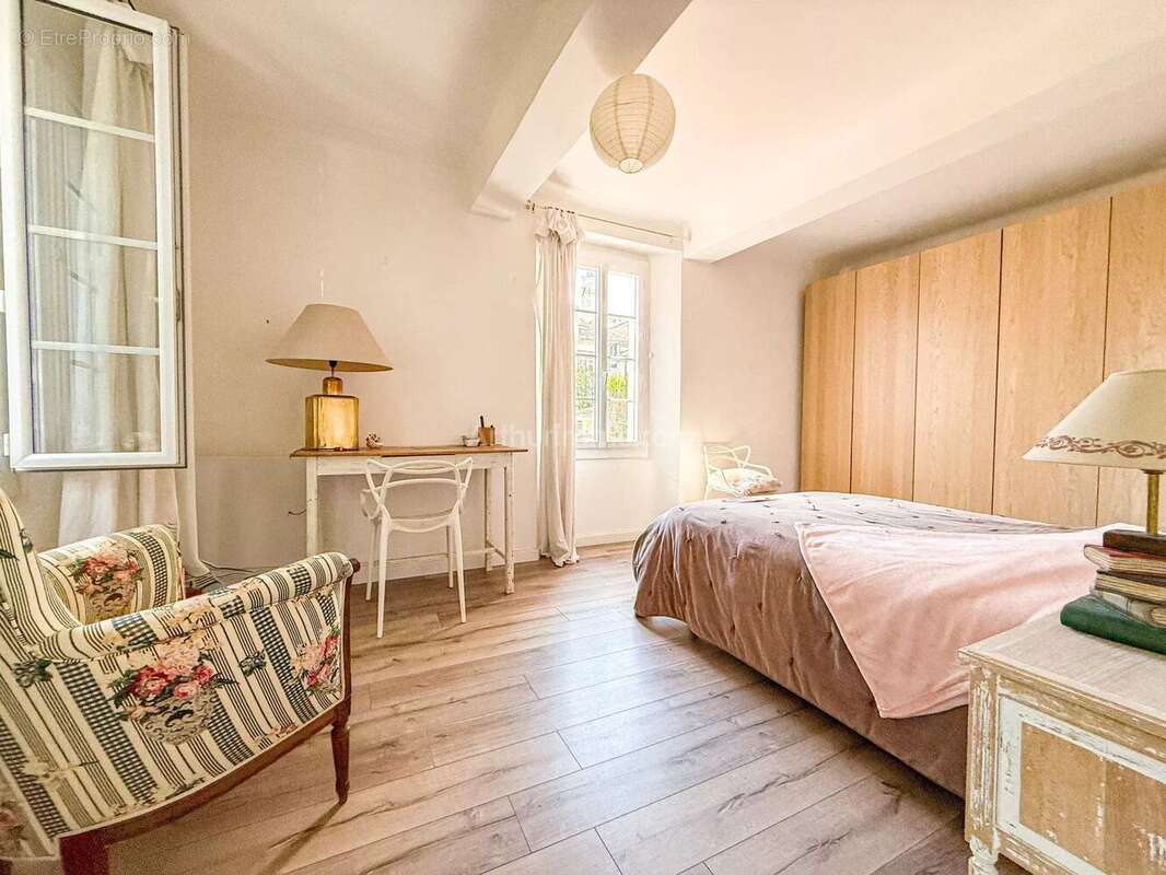Appartement à DRAGUIGNAN