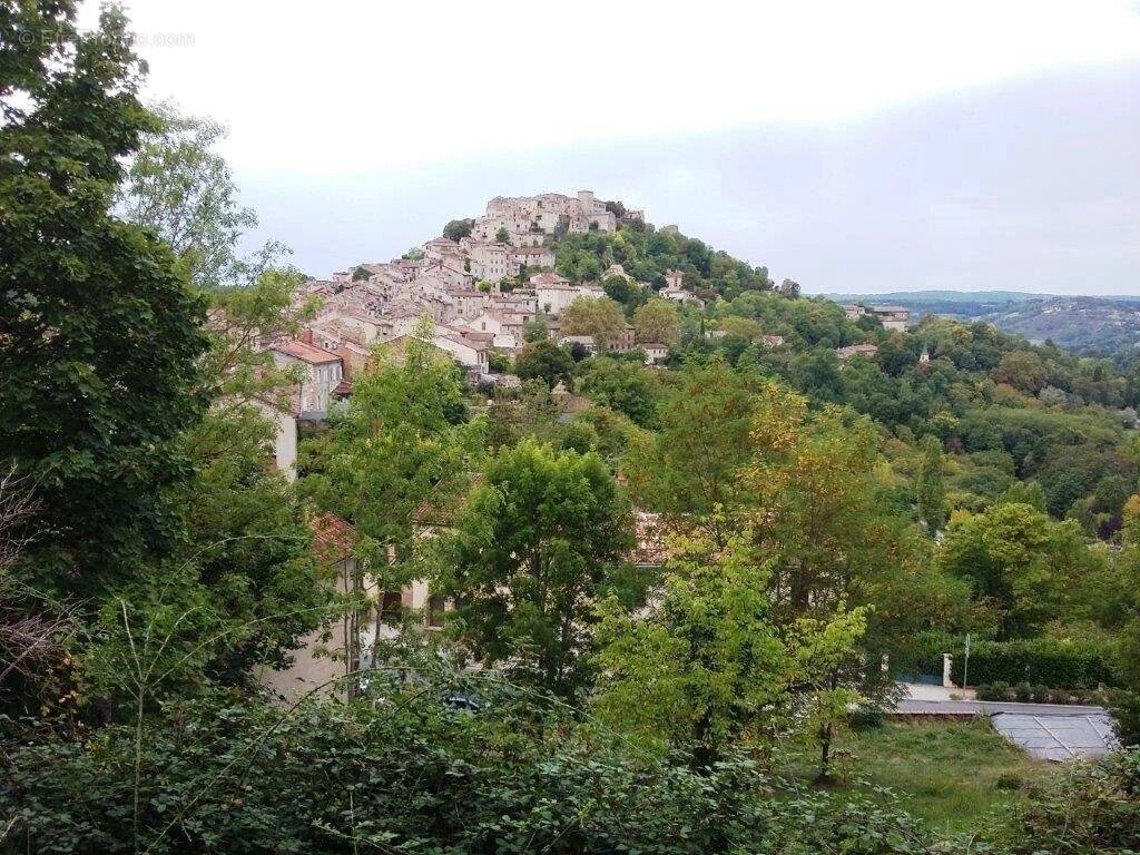 Terrain à CORDES-SUR-CIEL