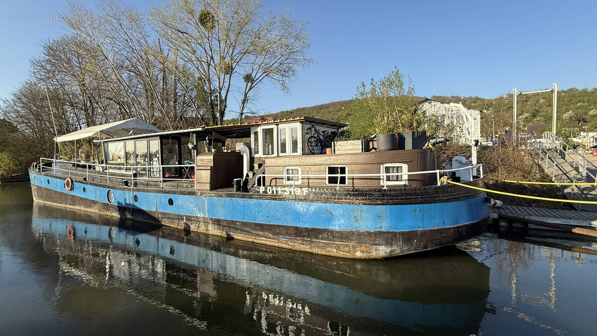 Autre à VAUX-SUR-SEINE