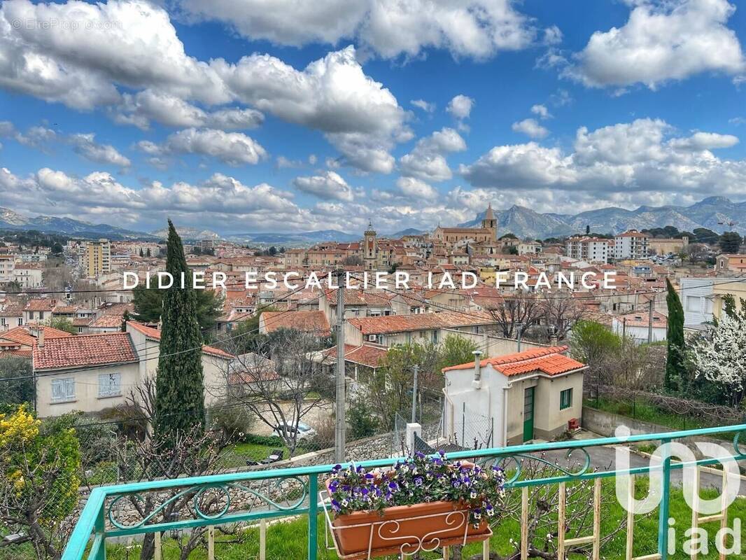Photo 1 - Maison à AUBAGNE