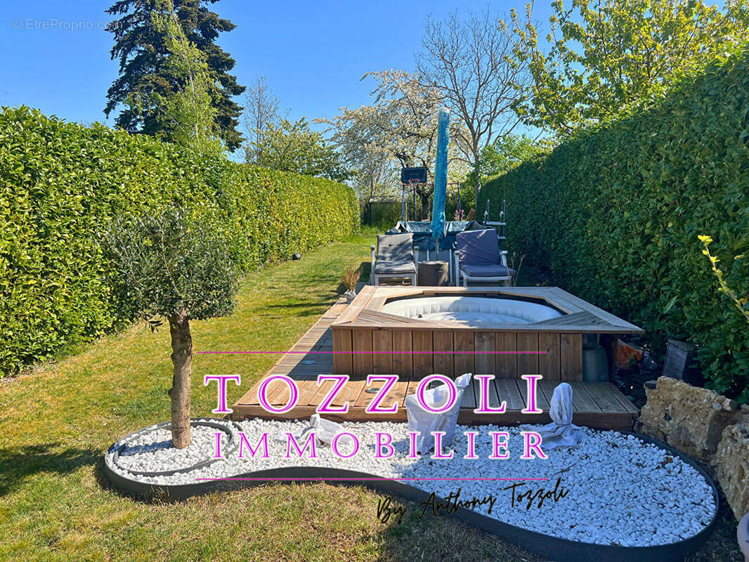Maison à SAINT-QUENTIN-FALLAVIER