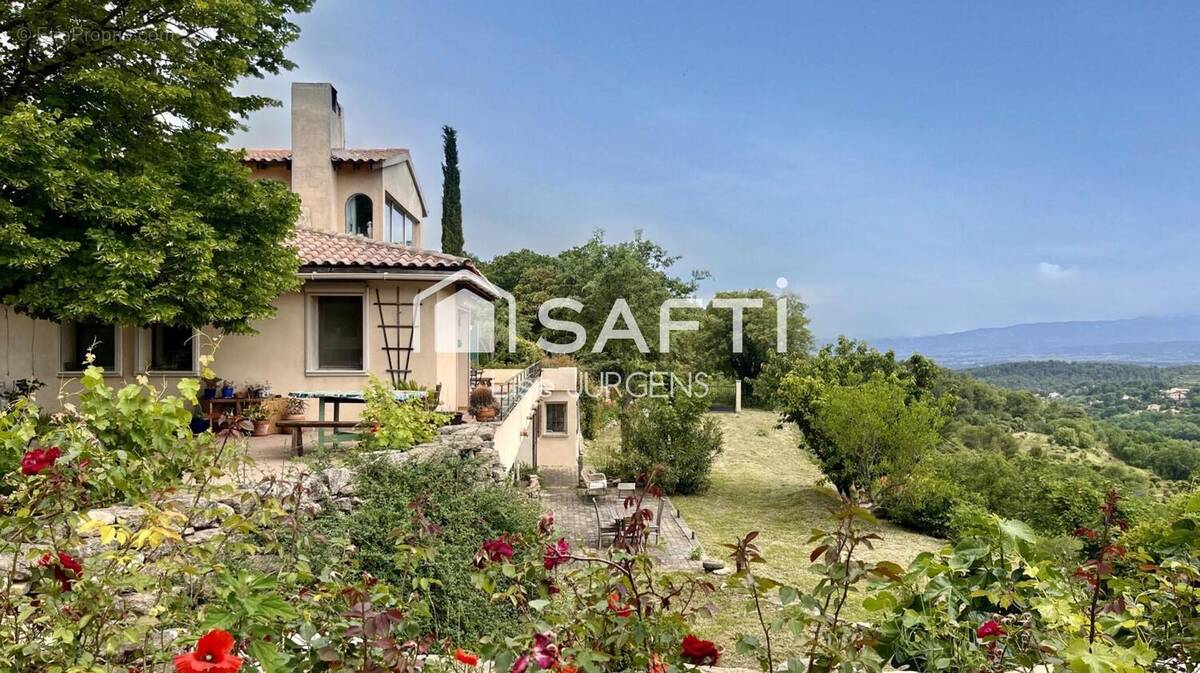 Photo 1 - Maison à LA ROQUE-SUR-PERNES
