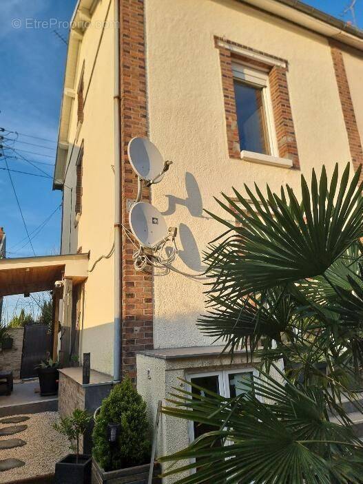 Maison à ROMILLY-SUR-SEINE