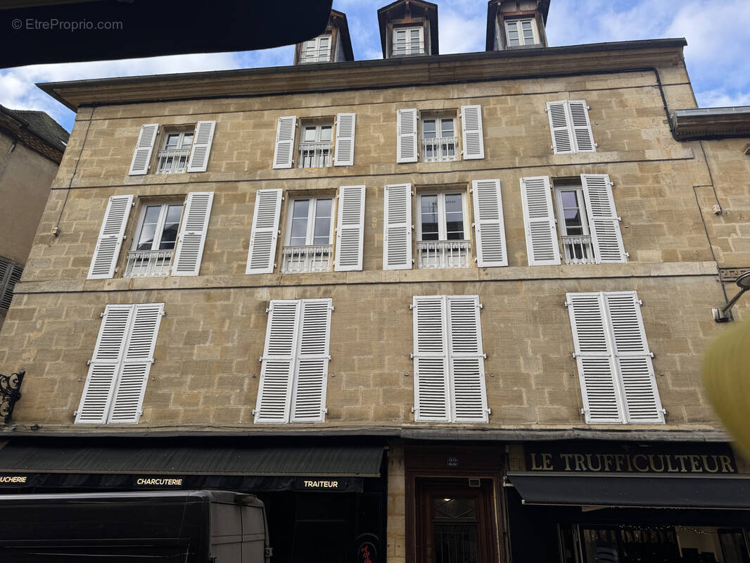 Appartement à SARLAT-LA-CANEDA