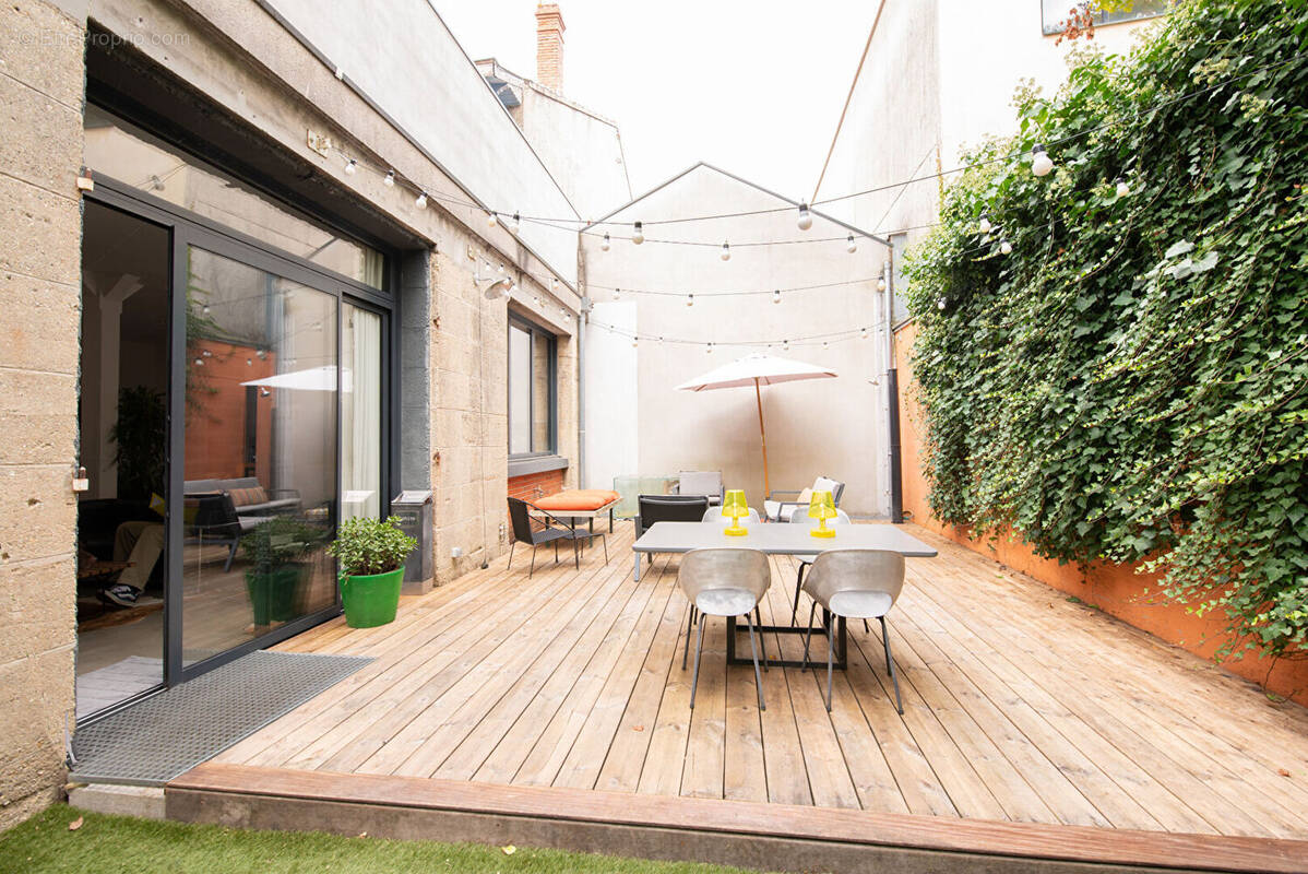 Appartement à BORDEAUX